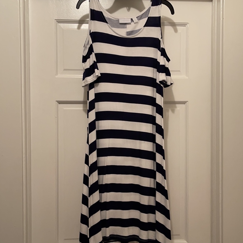 Women’s Cold Shoulder Dress